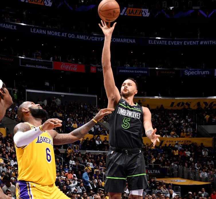 包含风云突变!佛罗伦萨冲刺阶段绝杀压哨,NBA总决赛版图或重绘,震撼外界,官宣口径保持一致的词条-九游会平台